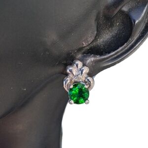 Vintage Uncas Green Rhinestone Post Earrings Fleur De Lis Silver Tone MCM